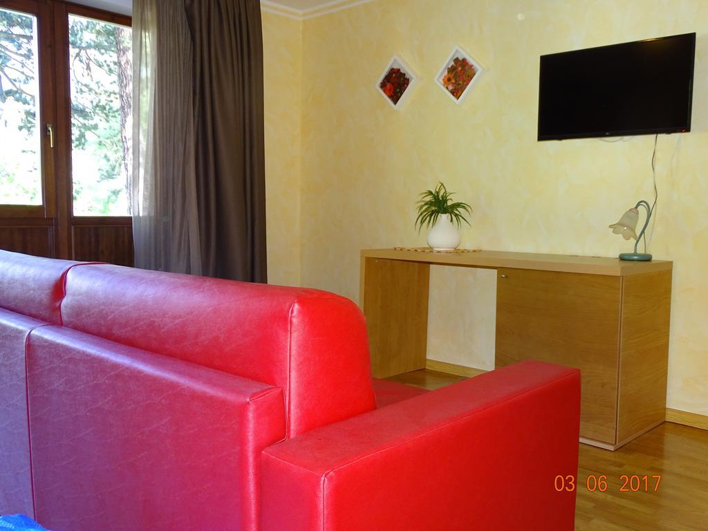 L'Angolo Di Sissi Apartment คอลเลอิซาร์โค ภายนอก รูปภาพ