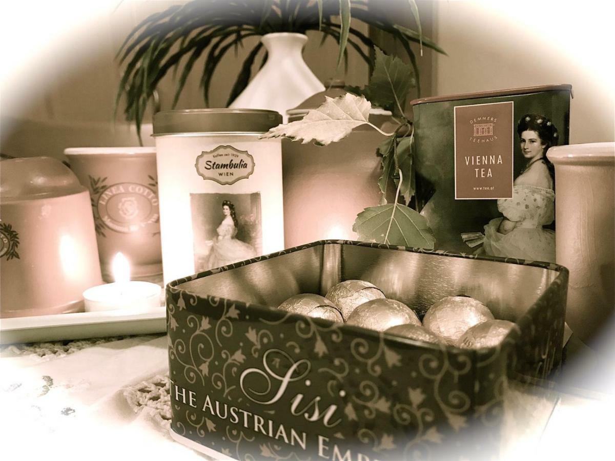 L'Angolo Di Sissi Apartment คอลเลอิซาร์โค ภายนอก รูปภาพ