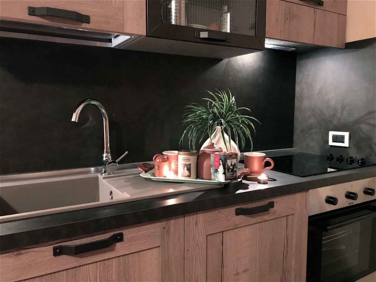 L'Angolo Di Sissi Apartment คอลเลอิซาร์โค ภายนอก รูปภาพ